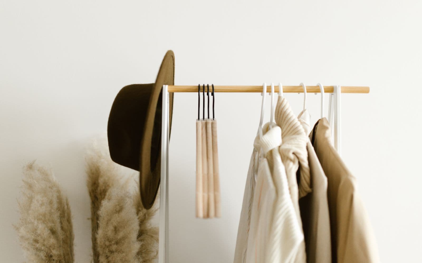 How to Build a Capsule Wardrobe