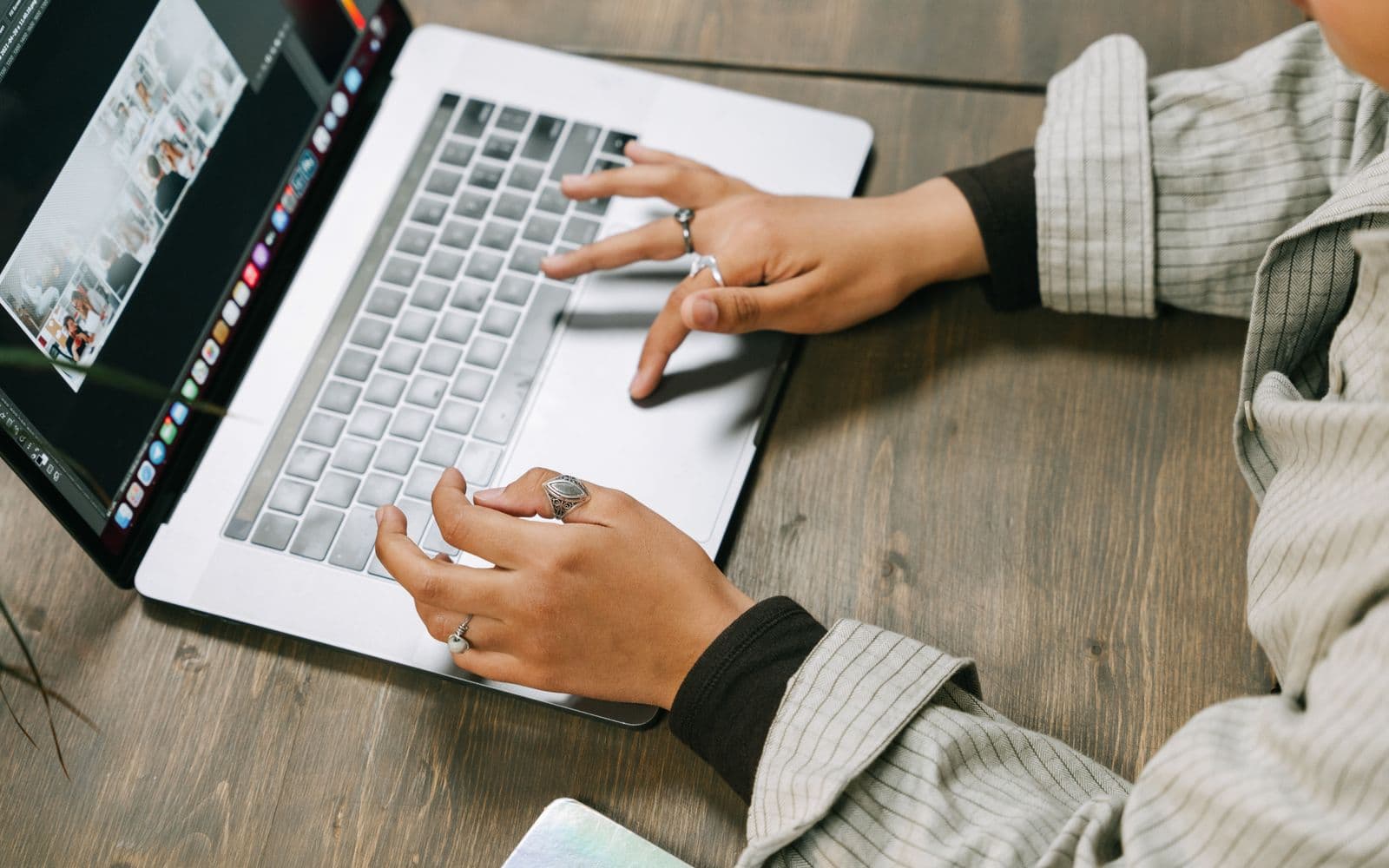 How to Build a Portfolio Without a Client
