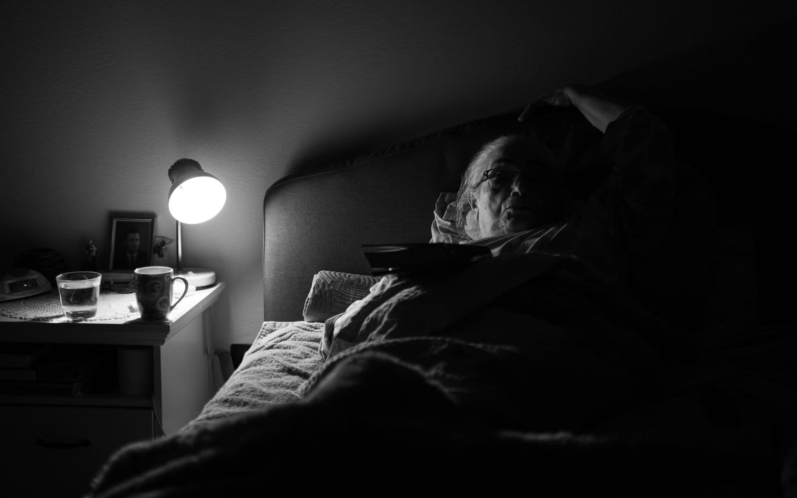 Restless Legs Syndrome: A Complete Guide to Causes, Treatment, and Living Well
