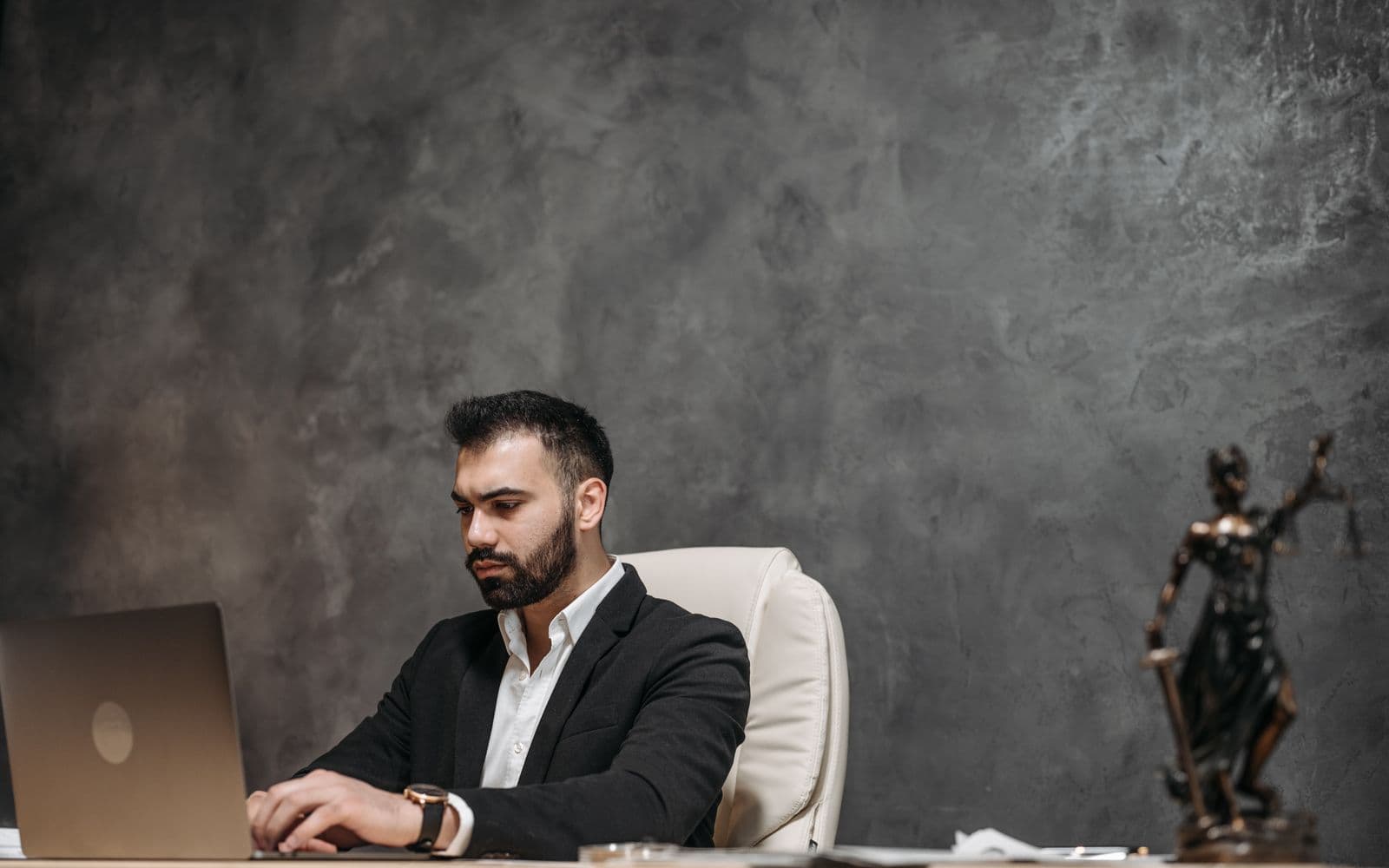 How to Set Boundaries at Work Without Sounding Rude