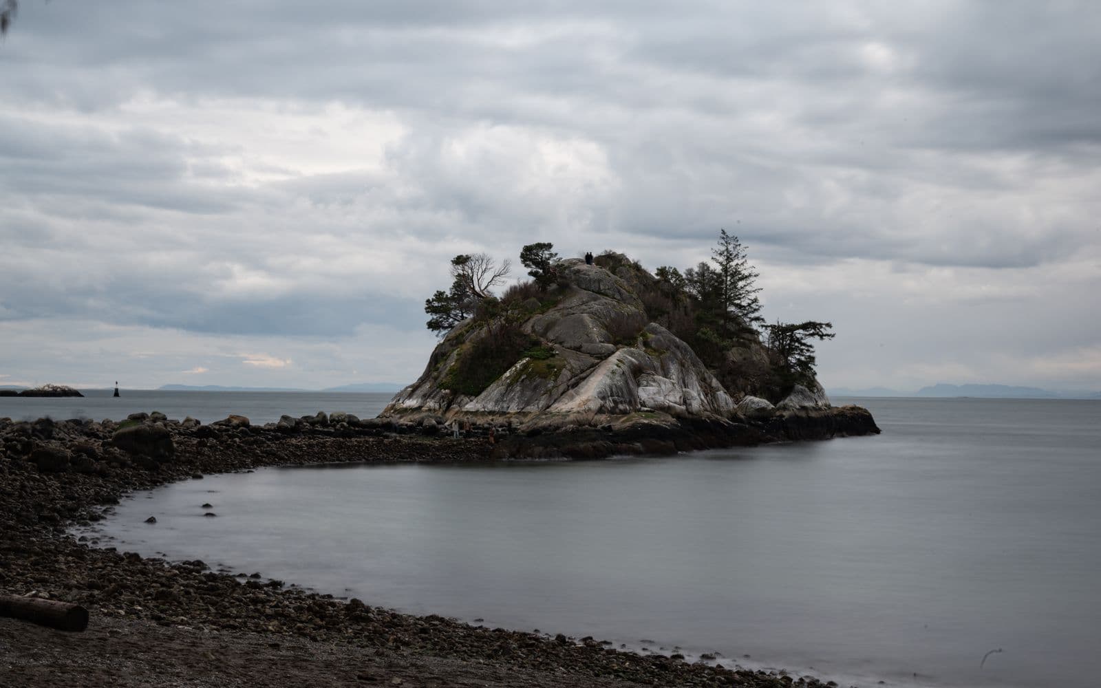 Ucluelet vs. Tofino: The Honest Difference